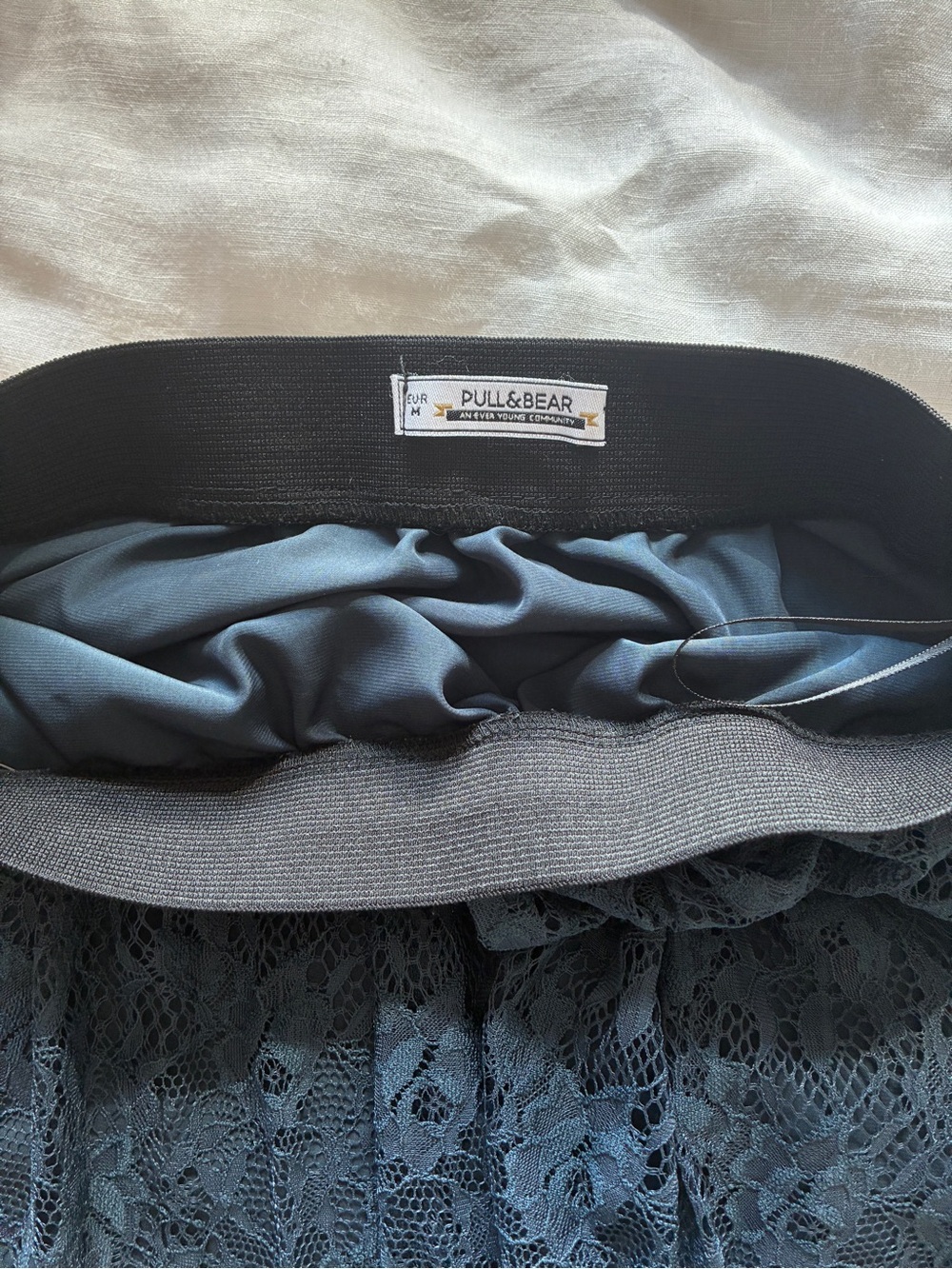 Pull&Bear Teal Lace Skater Skirt with Black Waistband - Picture 2 of 2
